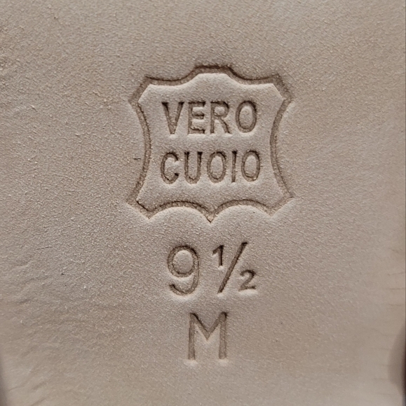 Vaneli Tulla Sandals - Picture 8 of 14